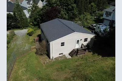 2404 Marble Ln, Pittsburgh, PA 15143 - Photo 36