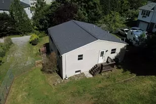 2404 Marble Ln, Pittsburgh, PA 15143 - Photo 36