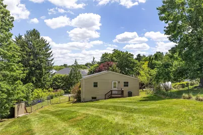 2404 Marble Ln, Pittsburgh, PA 15143 - Photo 4