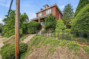 432 Hallock St, Pittsburgh, PA 15211 - Photo 2