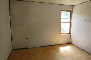 19 Gibson Ave, Washington, PA 15301 - Photo 20
