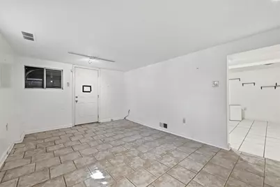 626 Perrilyn St, Pittsburgh, PA 15226 - Photo 22