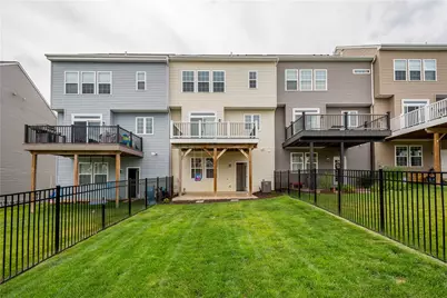 31 Hawthorne Dr, Chartiers, PA 15301 - Photo 6