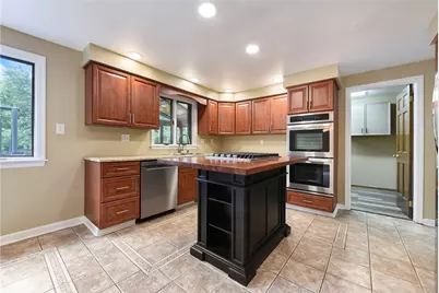 153 Oakwood, Peters Township, PA 15317 - Photo 12