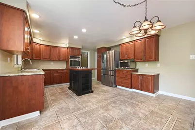 153 Oakwood, Peters Township, PA 15317 - Photo 8