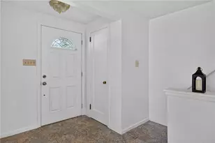205 Coral Dr, Pittsburgh, PA 15241 - Photo 8