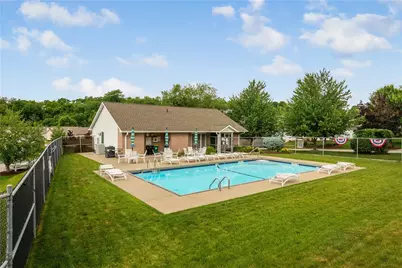 6305 Oyster Bay Ct, Bridgeville, PA 15017 - Photo 30