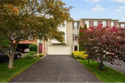 6305 Oyster Bay Ct, Bridgeville, PA 15017 - Photo 2