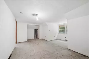 1351-1353 Mt Pleasant Rd, Hempfield Township, PA 15601 - Photo 24