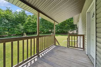 1351-1353 Mt Pleasant Rd, Hempfield Township, PA 15601 - Photo 16