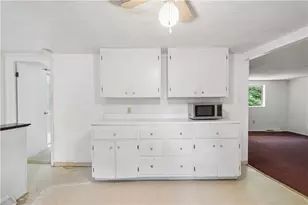 1351-1353 Mt Pleasant Rd, Hempfield Township, PA 15601 - Photo 40