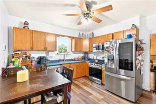 303 W Grant St, Houston, PA 15342 - Photo 10