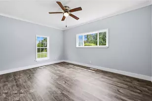 276 Lincoln St, Sharon, PA 16146 - Photo 8