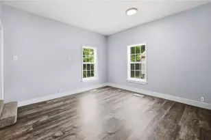 276 Lincoln St, Sharon, PA 16146 - Photo 10