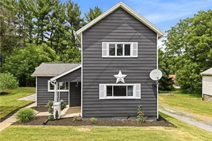 276 Lincoln St, Sharon, PA 16146 - Photo 2