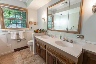 516 Oak Hill Drive, Grove City Boro, PA 16127 - Photo 18