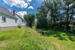 1912 Harlansburg Rd, Hickory Township, PA 16101 - Photo 30