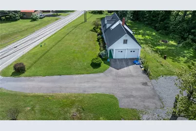 1912 Harlansburg Rd, Hickory Township, PA 16101 - Photo 26