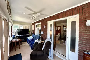 303 E Meyer Ave, New Castle, PA 16105 - Photo 30