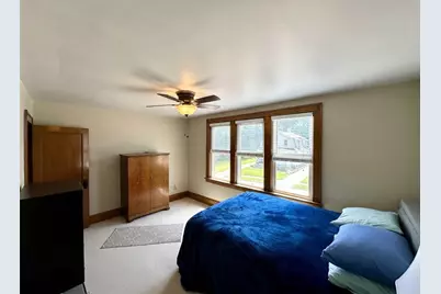 303 E Meyer Avenue, New Castle, PA 16105 - Photo 32