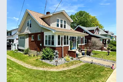 303 E Meyer Avenue, New Castle, PA 16105 - Photo 2