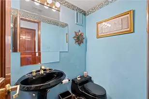 4874 Leona Dr, Pittsburgh, PA 15227 - Photo 24