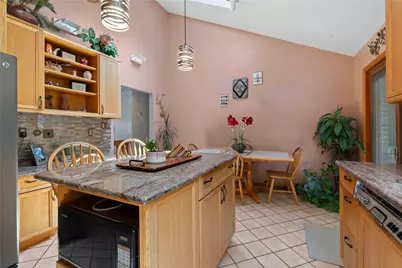 4874 Leona Dr, Pittsburgh, PA 15227 - Photo 8