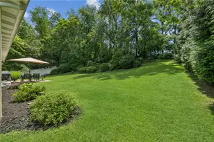 74 Laurel Dr, Hempfield Township, PA 15601 - Photo 12