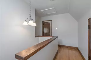 215 Brookside Blvd, Pittsburgh, PA 15241 - Photo 14