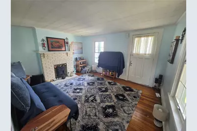 125 Bertha Avenue, Donora, PA 15033 - Photo 4