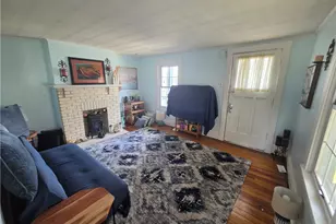 125 Bertha Ave, Donora, PA 15033 - Photo 4