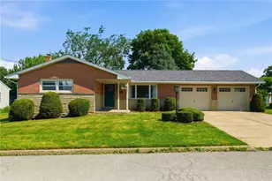 306 Pine St, Zelienople, PA 16063 - Photo 1
