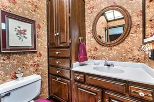 334 E State St, Sharon, PA 16146 - Photo 16