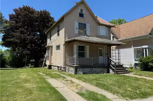 818 S Oakland Ave, Sharon, PA 16146 - Photo 2