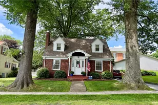216 S Otter St, Mercer Boro, PA 16137 - Photo 2