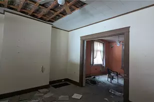 1014 4th St, Braddock, PA 15104 - Photo 6
