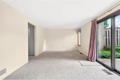 55 Maple Ct, Ross Twp, PA 15237 - Photo 12