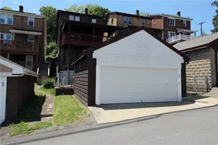 207 E Garden Rd, Pittsburgh, PA 15227 - Photo 10
