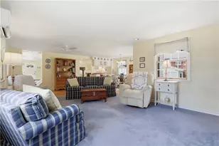 328 Canterbury Dr, Pittsburgh, PA 15238 - Photo 6