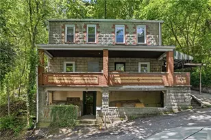 139 Leneake St, Wilkins Township, PA 15145 - Photo 1
