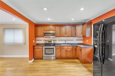 5095 Keiners Ln, Robinson Twp, PA 15205 - Photo 12