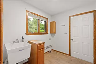 407 Hilltop Ln, Canton Township, PA 15301 - Photo 32