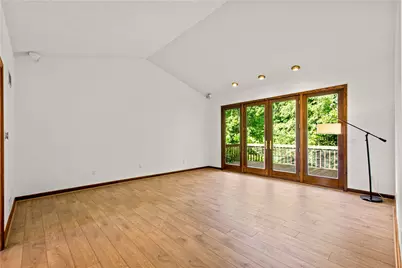 407 Hilltop Ln, Canton Township, PA 15301 - Photo 12