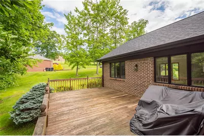 407 Hilltop Ln, Canton Township, PA 15301 - Photo 28