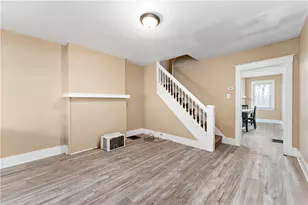 7138 Apple St, Pittsburgh, PA 15206 - Photo 2