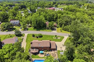 2360 W Gate Dr, Pittsburgh, PA 15237 - Photo 50