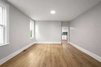 877 E 11th Ave, Munhall, PA 15120 - Photo 10