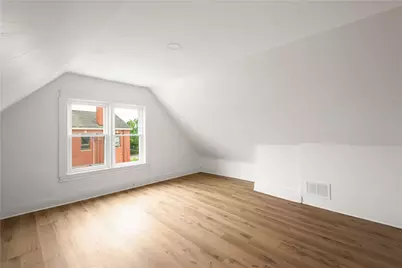 877 E 11th Ave, Munhall, PA 15120 - Photo 20
