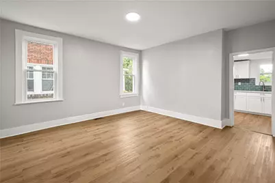 877 E 11th Ave, Munhall, PA 15120 - Photo 12