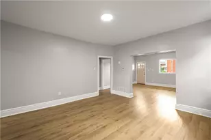 877 E 11th Ave, Munhall, PA 15120 - Photo 12